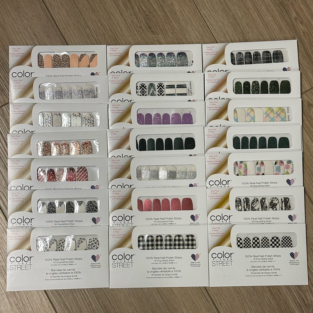 22 Color Street nail sets!